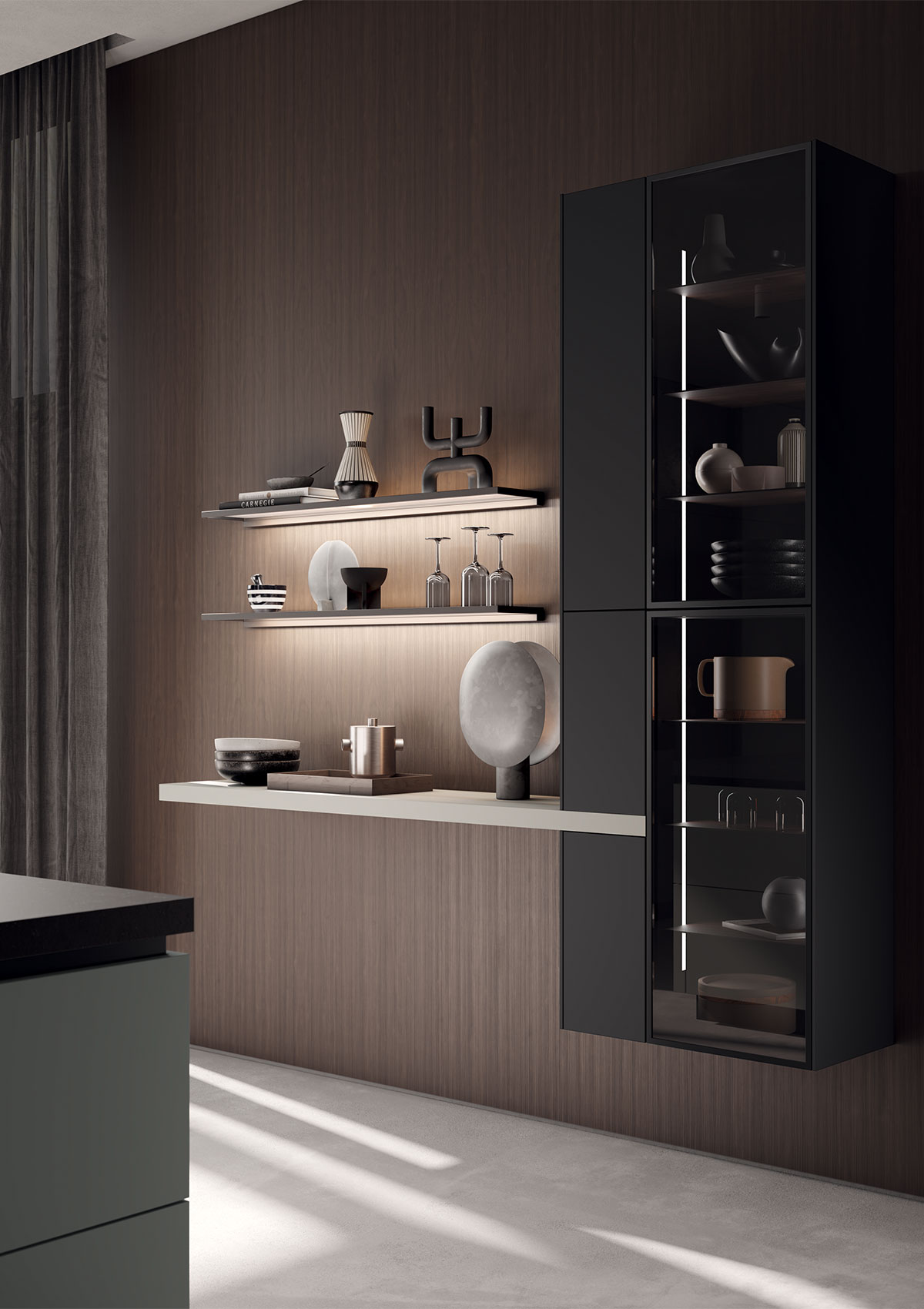 Beleuchtete Regalböden und Vitrine als indirekte Lichtquelle in einer minimalistischen Küche