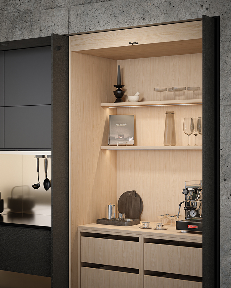 Geöffnete Pocket Doors mit Feineiche-Korpus und eingerichteter Coffee-Station, Häcker systemat